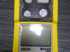 Ӣ˼M40PRO(f)Ϛwzyx